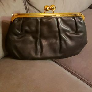Goldenbleu kisslock leather clutch